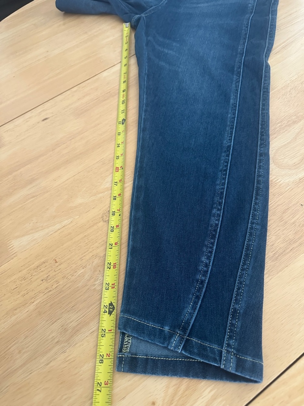 Halara Flex Denim Casual Skinny Jean Style 02677449 Stretch Med Light Wash Sz 16 - Picture 9 of 15